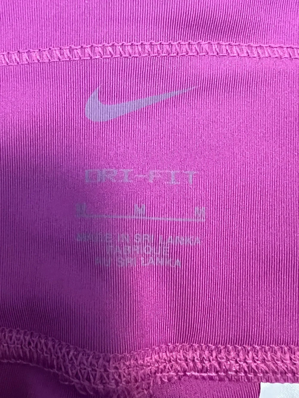 NWT Nike Fast Running Tights/Leggings Size Women’s Medium Color Purple